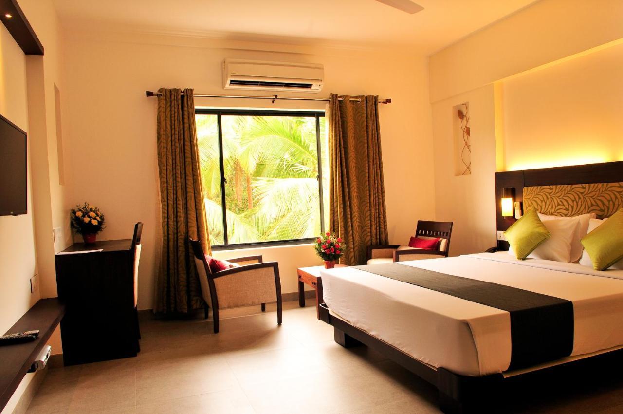 Copper Folia Hotel Calicut Eksteriør billede